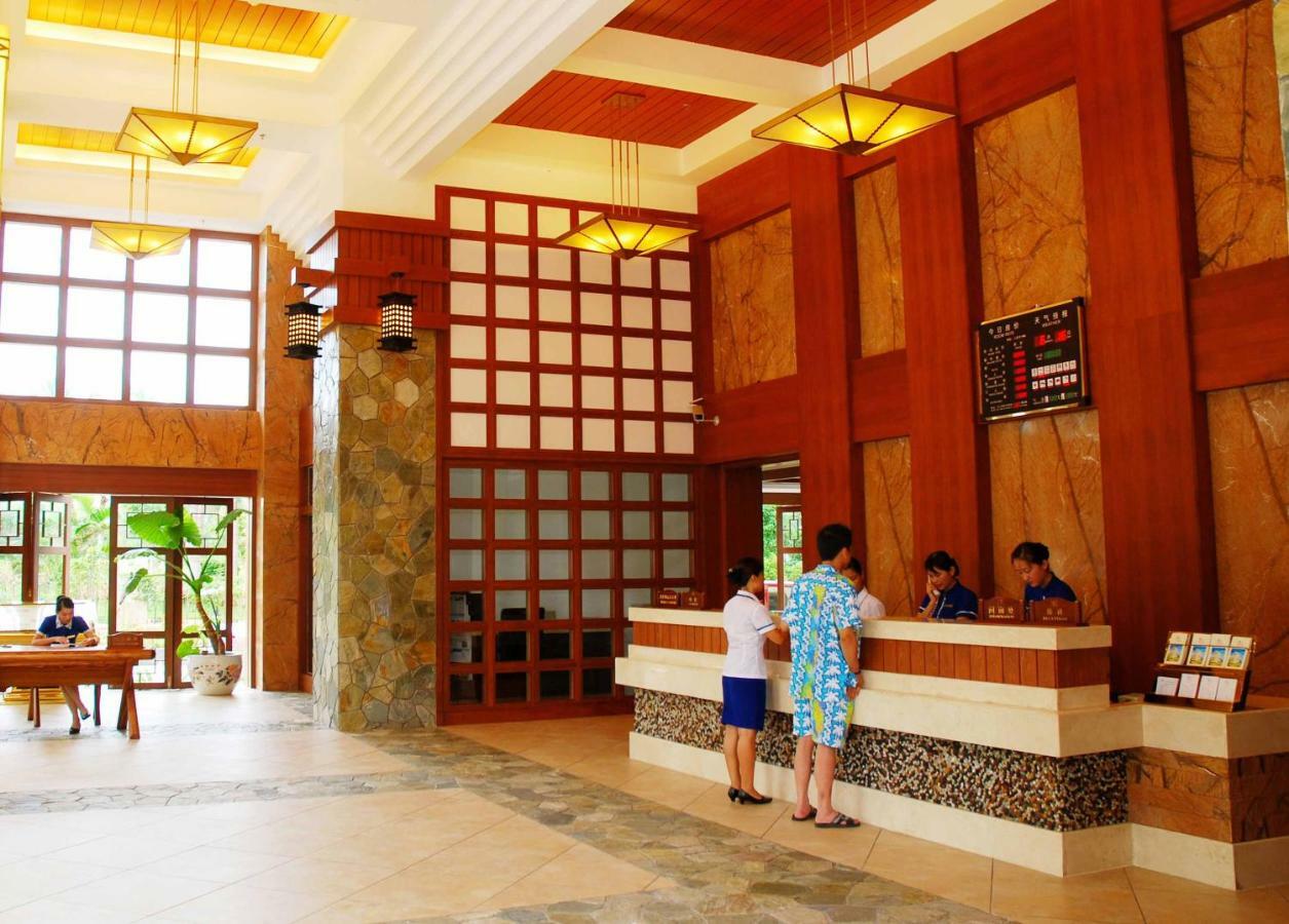 Rongjin Haiyue Hotel Sanya Extérieur photo