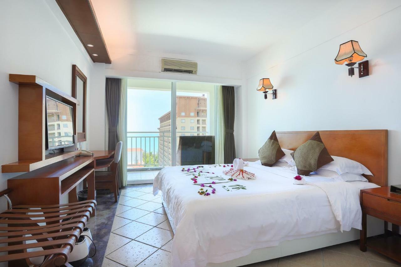Rongjin Haiyue Hotel Sanya Extérieur photo